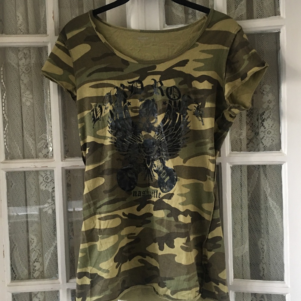 HARD ROCK Nashville Ladies Tee Shirt - M